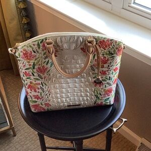 RARE-Brahmin Salinger Duxbury Ivory Floral Multi